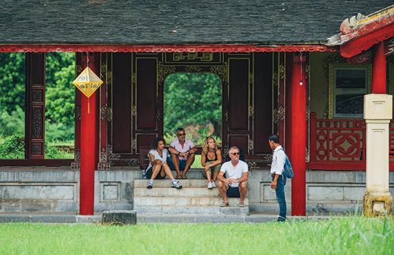 small-group-travel