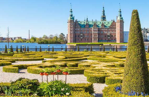 frederiksborg-castle