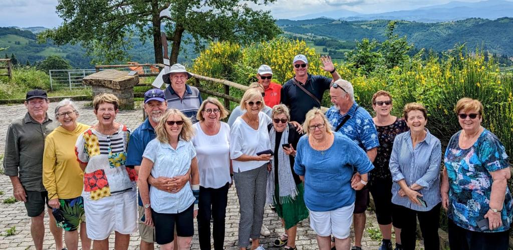 Group of travellers in Italy
